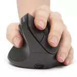 Kép 3/3 - Bluestork Vezeték nélküli Egér - M-WL-ERGO-LUMI-L (Ergonomic, Rechargeable, Balkezes, 2400 DPI, 6 gomb, optikai, fekete)