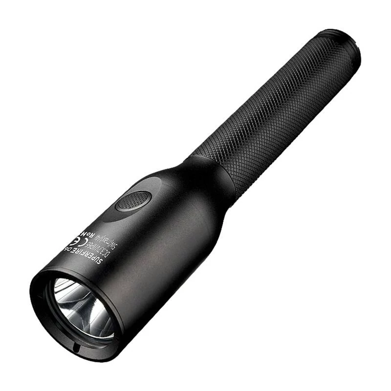 Superfire D6 zseblámpa 